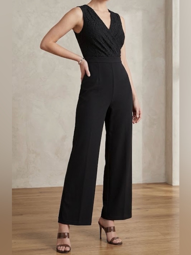 Express Women’s Black Lace Faux Wrap Wide Leg Bodice Jumpsuit Size M